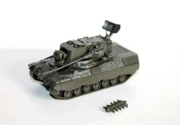 ROCO MINITANKS 1/87 HO Z-270 FLAKPANZER ANTI-AIRCRAFT 1BW LEOPARD, GEPARD, CHAR TANK MODELE REDUIT MILITAIRE (1712.39) - Tanks