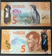 Banconota New Zeland 5 Dollars 2015/2016 UNC-FDS  (polymer Banknote) - New Zealand
