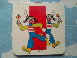 Magnet Aimant De Frigo CLOWN LETTRE I INDIEN - Letters & Digits