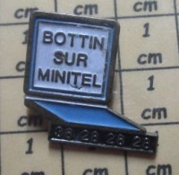 1019 Pin's Pins / Beau Et Rare / INFORMATIQUE / BOTTIN SUR MINITEL - Informatica