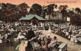 [-5%] ROYAUME UNI - Angleterre - Harrogate - Tea House - Valley Gardens - Carte Postale Ancienne - Harrogate