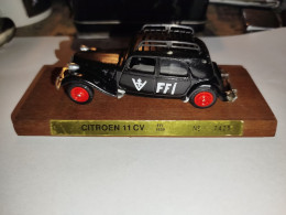 MINIATURE CITROEN MOD 1939 " FFI " SOLIDO 1/43 - Military Vehicles