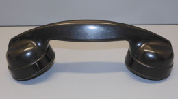 - COMBINE TELEPHONE BAKELITE NOIRE Pour TELEPHONE ANNEES 50/60 Jus Grenier     E - Telefonia