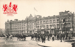 [-5%] ROYAUME UNI - Angleterre - London - Buckingham Palace - Domine Dirige Nos City Arms - Carte Postale Ancienne - Buckingham Palace