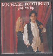 Disque Vinyle 45t - Michael Fortunati - Give Me Up - Dance, Techno & House