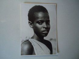 URUNDI POSTCARDS WOMENS   1961  JEUNE FILLE TUTSI - Burundi