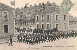 36 Chateauroux Défilé Du 90e La Caserne CPA - Chateauroux