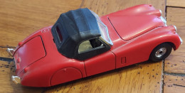 CORGI JAGUAR XK-120 AU 1/43e Poids METAL 105 Gr - Corgi Toys