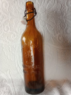 & éclat Goulot& BRASSERE DE NEUFCHATEAU  - LA RENAISSANCE "Jeanne D'Arc à Cheval" VIEILLE BOUTEILLE - VERRE EPAIS BRUN - Cerveza