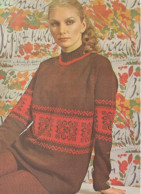 Soviet Fashion Card With The Pattern On The Backside - Woman In Red-brown Sweater - Printed 1983 - Ca. 18x14 Cm - Patrones