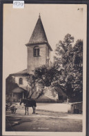 Aubonne - L'église Avec Calèche Et Cheval Sur La Place ( 17'319 A) - Aubonne