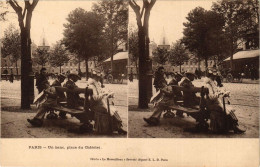 Delcampe - CPA PARIS 1e Un Banc Place Du Chatelet (479340) - Paris (01)