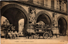 Delcampe - CPA AK PARIS 1e Les Guicshts Du Louvre (573539) - Louvre