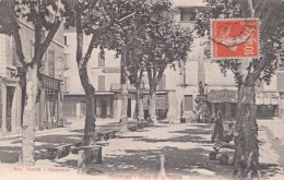 Delcampe - 04 / MANOSQUE / PLACE DE LA MAIRIE / JOLIE CARTE EDIT MARTIN - Manosque