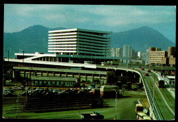 Delcampe - Ref 1694 - Postcard - Canton Railway Terminal - Kowloon Hong Hong - China (Hongkong)