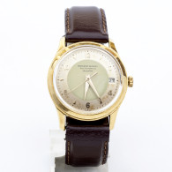 08264 ERNEST BOREL. Automatic Men's Wristwatch. 18k Gold. Switzerland, Year 1960. - Clocks