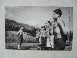 Delcampe - CPA 74 HAUTE SAVOIE - RUMILLY : CHANTIERS DE LA JEUNESSE FRANCAISE (C.J.F.) - Groupement N°7 - L'Education Physique - Rumilly