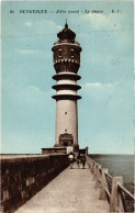 Delcampe - CPA AK Dunkerque Jetee Ouest, Le Phare LIGHTHOUSES (1219658) - Faros