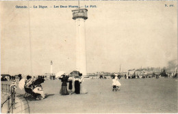 Delcampe - CPA AK Ostende Les Deux Phares, Le Port LIGHTHOUSES (1219642) - Faros