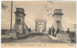 Delcampe - Tarascon Le Pont Suspendu 600 M De Long - Tarascon