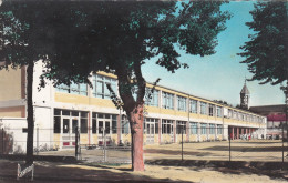 Delcampe - Ris-Orangis.  Le Grope Scolaire - Ris Orangis