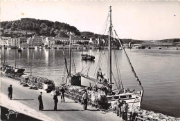 Delcampe - FINISTERE  29  AUDIERNE - VUE DU PORT - Audierne