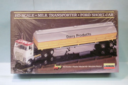 Lindberg - KIT Camion FORD Short Cab Citerne à Lait / Milk Transporter Réf. 1054 1053-56 Neuf HO 1/87 - Road Vehicles