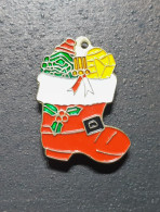 Pin's Collection Vintage : Botte Père Noël - Navidad