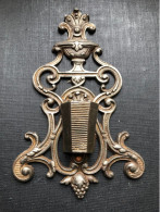 Très Beau Pyrogène En Fonte De Fer? Signé H.M Déposé  Très Bel état. Rare - Mecheros (Pyrogenes)