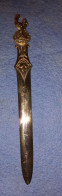 Coupe Papier En Métal Argenté Longueur 15 Cm Poids 28 G Souvenir Du Coq De Jemappes - Apri Lettere