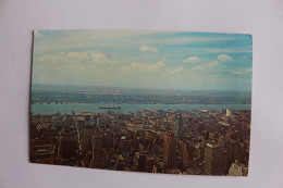 W-346/New York Skyline Looking Towards The New Jersey Shore The Queen Elizabeth Can Be Seen In The Hudson River/1971 - Hudson River