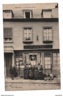 BERNAY (27) - DEVANTURE DE MAGASIN MERCERIE EXPEDIT - 13 RUE DES HALLES - MAGASIN DE CARTES POSTALES ? - Bernay