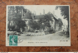 SEZANNE (51) - RUE DE L'HOTEL DE VILLE - Sezanne