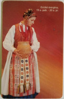 Lithuania 50 Units Chip Card - A Girl From Dzukija - Lituania