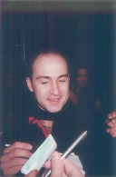 AUTOGRAPHE : VINCENT LAGAF'. Né à BERNAY. - Televisie & Internet