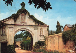 [-5%] FRANCE - Entrammes - Abbaye Notre Dame De Port Du Salut - LEntrée - Carte Postale - Entrammes