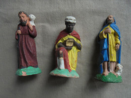 Vintage - 3 Figurines De Crèche De Noël En Terre Cuite - Otros & Sin Clasificación