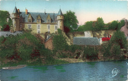 [-5%] FRANCE - Montrésor - Vue Densemble Du Château Et Les Vieilles Tours - Les Bords De LIndre - Carte Post - Montrésor