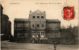 Delcampe - CPA AK L'ARBRESLE - École Communale Place De La Mairie (451147) - L'Abresle