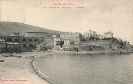 [-5%] FRANCE - Le Roussillon - Cerbère - Le Port - Plage - Vue Générale - Carte Postale - Roussillon