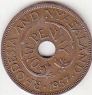 Rhodesia Nyasaland, Queen Elizabeth II, 1 Penny 1957 Coin, Circulated - Rhodésie