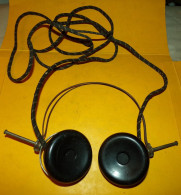 RADIO : CASQUE AVEC ECOUTEURS TYPE F POUR RADIO MILITAIRE OU CIVILE  , RADIOAMATEUR , ARTICLE MILITAIRE  DE L'ARMEE FRA - Radios