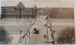 CARTE POSTALE LYON LE PONT DE L'UNIVERSITE ET LES FACULTES  1920 - Lyon 7