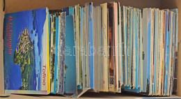 **, * KANADA - Kb. 450 Db MODERN Képeslap Dobozban / CANADA - Cca. 450 Modern Postcards In A Box - Unclassified