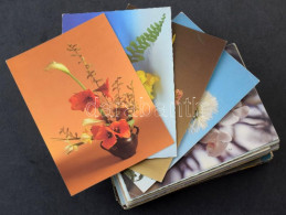 **, * Kb. 100 Db MODERN üdvözlő Képeslap Virágokkal / Cca. 100 Modern Greeting Postcards With Flowers - Unclassified