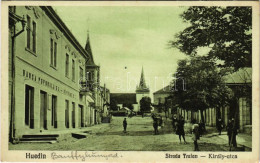 ** T2 Bánffyhunyad, Huedin; Király Utca, Népbank / Strada Traian, Banca Poporala / Street, Bank - Unclassified