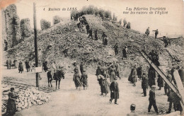 [-5%] FRANCE - Lens - Ruines - Les Pélerins Touristes Sur Les Ruines De LEglise - Animé - JM - Carte Postale - Lens