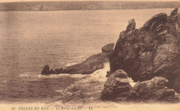 [-5%] FRANCE - Pointe Du Raz - Le Moine Couché - LL - Vue Densemble - Carte Postale - La Pointe Du Raz