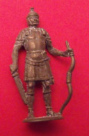 Figurine Kinder Métal Métallfiguren Vers 1980. Römer Legionär Légionnaire Romain. Socle Ovale - Familien