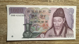 Korea, South，1000 Won ，1983，pick 47，GEM UNC Condition - Corea Del Sud